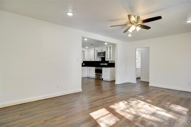 521 Crandle Dr, Fort Worth, TX 76108 - photo 6