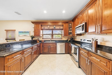 26-web-or-mls-131-harding-ave