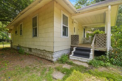 220 N Mccombs St, South Bend, IN 46637 - photo 3