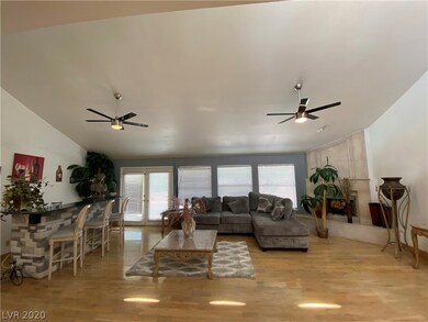 3670 Willow Bend Ct, Las Vegas, NV 89121 - photo 5