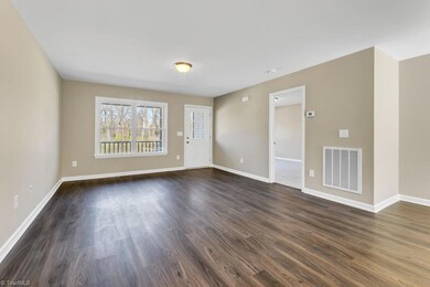 878 Berg St, Asheboro, NC 27203 - photo 7