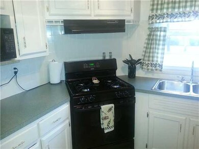 768 Payne Ave, North Tonawanda, NY 14120 - photo 5