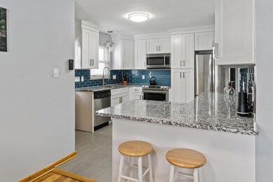 262 E Royal Forest_MLS_05