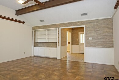 5211 5211 Cloverdale Dr, Tyler, TX 75703 - photo 4