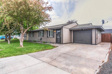 33rd St SW 1526 Web (1 of 27)
