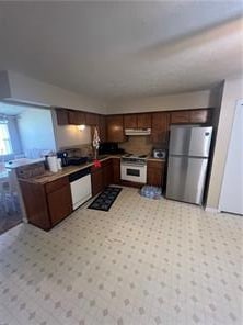 2303 W Creek Ln, College Station, TX 77845 - photo 3