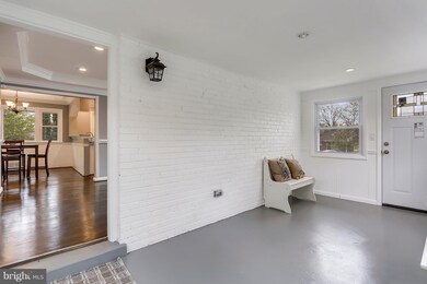 9321 Lynmont Dr, Adelphi, MD 20783 - photo 4