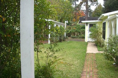 709 W 34th St, Houston, TX 77018 - photo 7