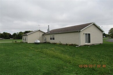 370 S Walnut St, Atlanta, IN 46031 - photo 5