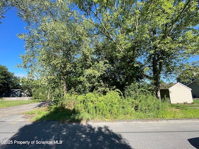 2932 Penman St, Scranton, PA 18505 - photo 2