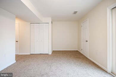 72 Ethan Allen Ct, Newark, DE 19711 - photo 7