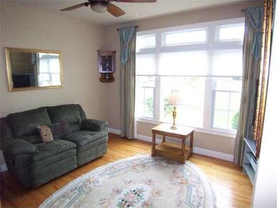 9 Cobblestone Dr, Winchester, MA 01890 - photo 3