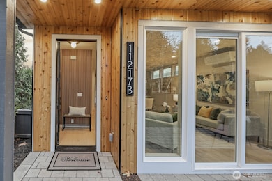 11217 NE 95th St unit B, Kirkland, WA 98033 - photo 5