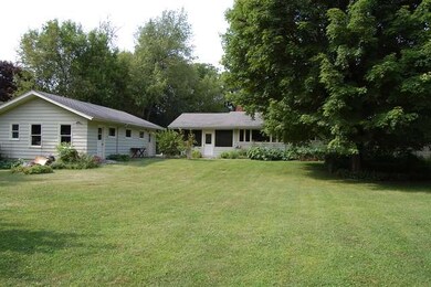 27W611 South Ln, Naperville, IL 60540 - photo 4