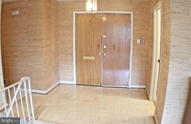 6361 Lyric Ln, Falls Church, VA 22044 - photo 3