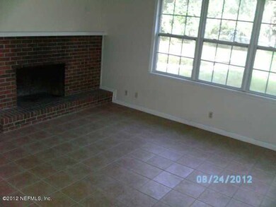 4059 Windy Gale Dr N, Jacksonville, FL 32218 - photo 4