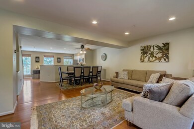 6203 Yellow Dawn Ct, Columbia, MD 21045 - photo 5