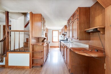 20 Forest Ave, Westfield, MA 01085 - photo 7