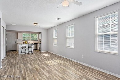 4737 Kingsbury St, Jacksonville, FL 32205 - photo 4