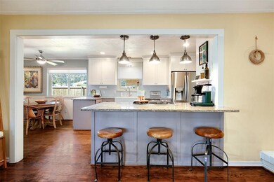 4715 Creighton Dr, Dallas, TX 75214 - photo 5