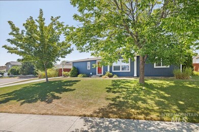 917 W Brookwood Ct, Nampa, ID 83686 - photo 2