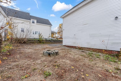 14 Goddard St unit B, Lisbon Falls, ME 04252 - photo 4