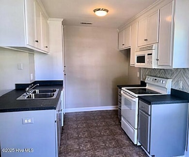 3212 Granite Ct SW, Wilson, NC 27893 - photo 2