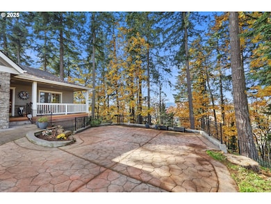 766 S 47th Place, Springfield, OR 97478 - photo 3