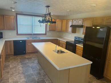 135 Lovette Ln, Harrodsburg, KY 40330 - photo 5