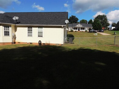 125 Orchard Spring Dr, Inman, SC 29349 - photo 5