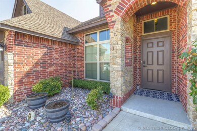 2705 W Little Rock Place, Broken Arrow, OK 74011 - photo 3