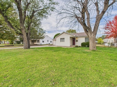 1304 W 27th St S, Wichita, KS 67217 - photo 2