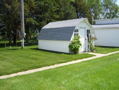 9773 W Front Rd, North Platte, NE 69101 - photo 4