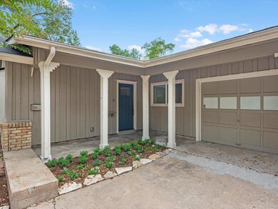 9829 Cedardale Dr, Houston, TX 77055 - photo 4