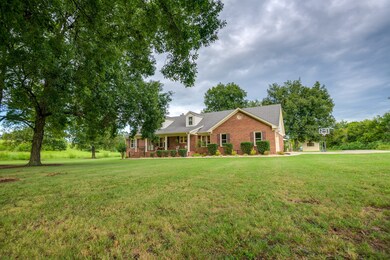 1995 S Cannon Blvd, Shelbyville, TN 37160 - photo 4