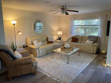 203 E St unit D, Saint Augustine, FL 32080 - photo 2