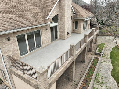 48315 Wadebridge Dr, Canton, MI 48187 - photo 2