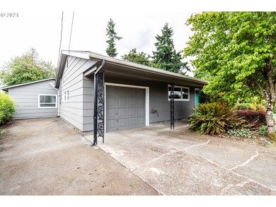 2936 Willakenzie Rd, Eugene, OR 97401 - photo 3