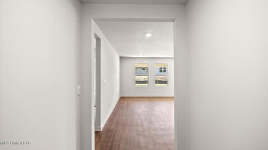 213 Raulston Dr, Byram, MS 39272 - photo 6