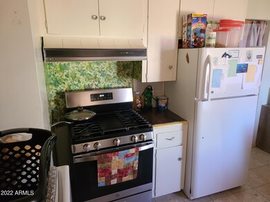 2543 E Brill St, Phoenix, AZ 85008 - photo 3