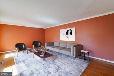 15528 Yorktown Dr, Dumfries, VA 22025 - photo 4