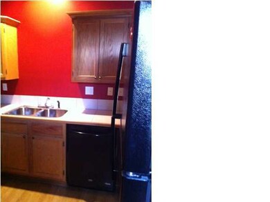 307 E Pershing St unit A, New Iberia, LA 70560 - photo 7