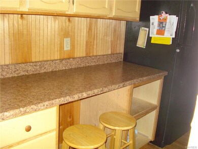 1110 Bowen Dr W, North Tonawanda, NY 14120 - photo 7