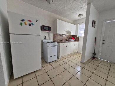 2160 NW 23rd Ct, Miami, FL 33142 - photo 4