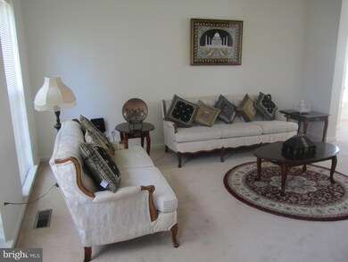 6915 S Dewey Ct, Fredericksburg, VA 22407 - photo 4