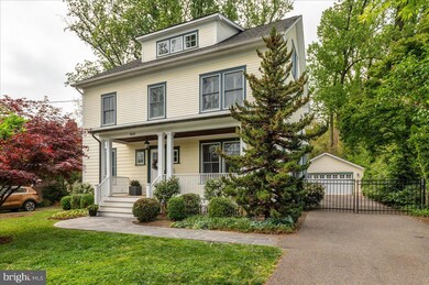 1020 Spruce St, Falls Church, VA 22046 - photo 2