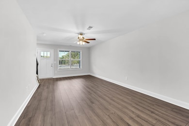 135 Quarry Point Dr unit C135, Clarksville, TN 37043 - photo 6