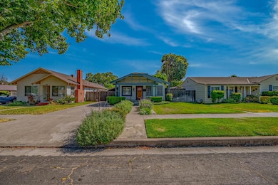 1028 W 22nd St, Merced, CA 95340 - photo 4