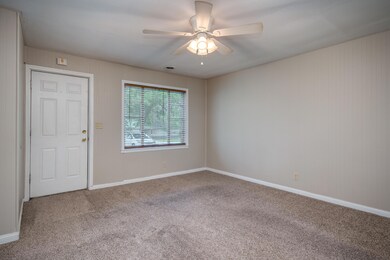 2708 N Fremont-5