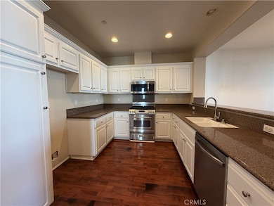 122 Strawflower St, Mission Viejo, CA 92694 - photo 4